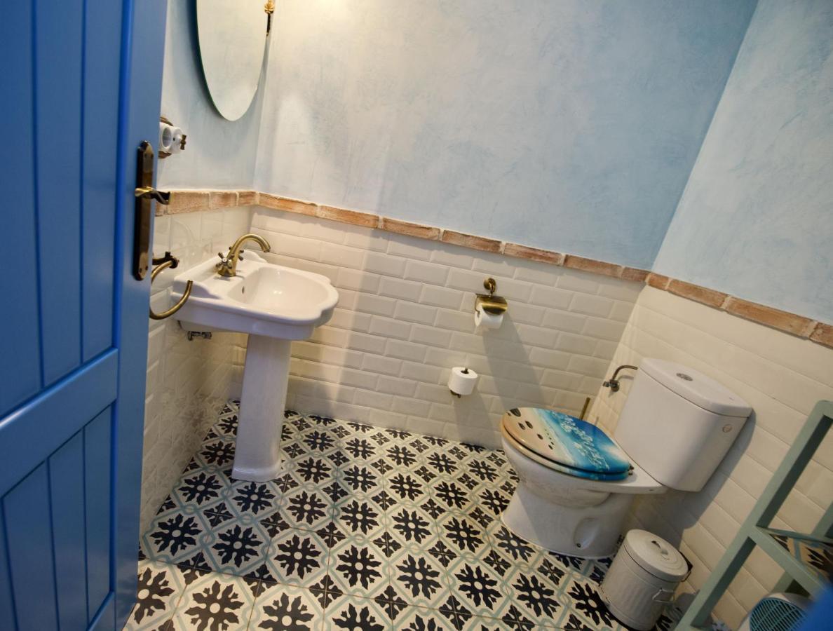 Casa Rural Blue Moon Pensionat Cazalla de la Sierra Exteriör bild